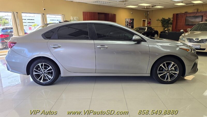 Used 2016 Kia Forte LX FWD image 6