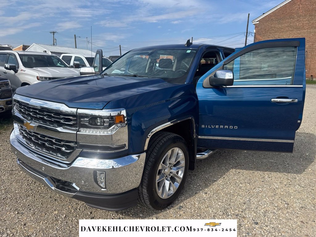 Used 2018 Chevrolet Silverado 1500 LTZ w/ LTZ Plus Package AWD/4WD image 10