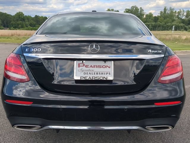 Used 2017 Mercedes-Benz E 300 4MATIC w/ Premium 1 Package image 5