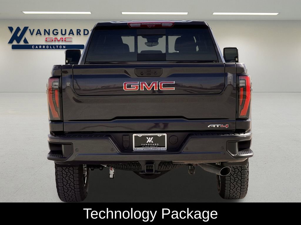 Used 2025 GMC Sierra 2500 AT4 w/ AT4 Premium Plus Package image 4