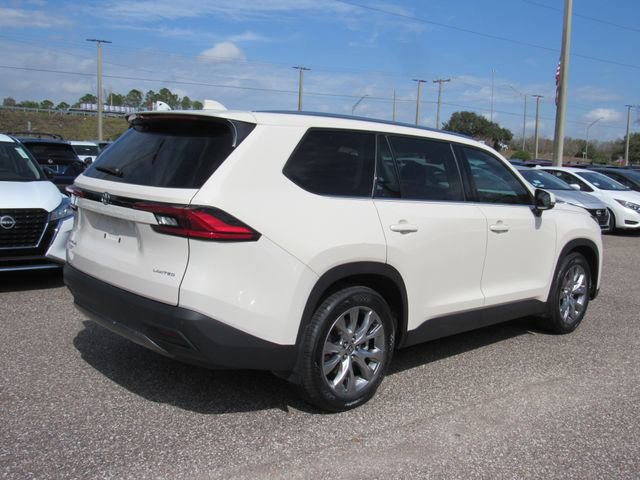 Used 2024 Toyota Grand Highlander AWD Hybrid image 3