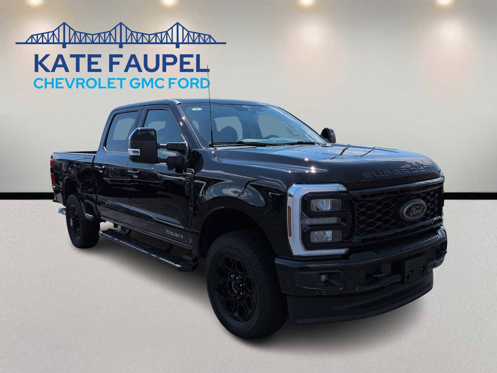 New 2026 Ford F250 4x4 Crew Cab Super Duty image 1