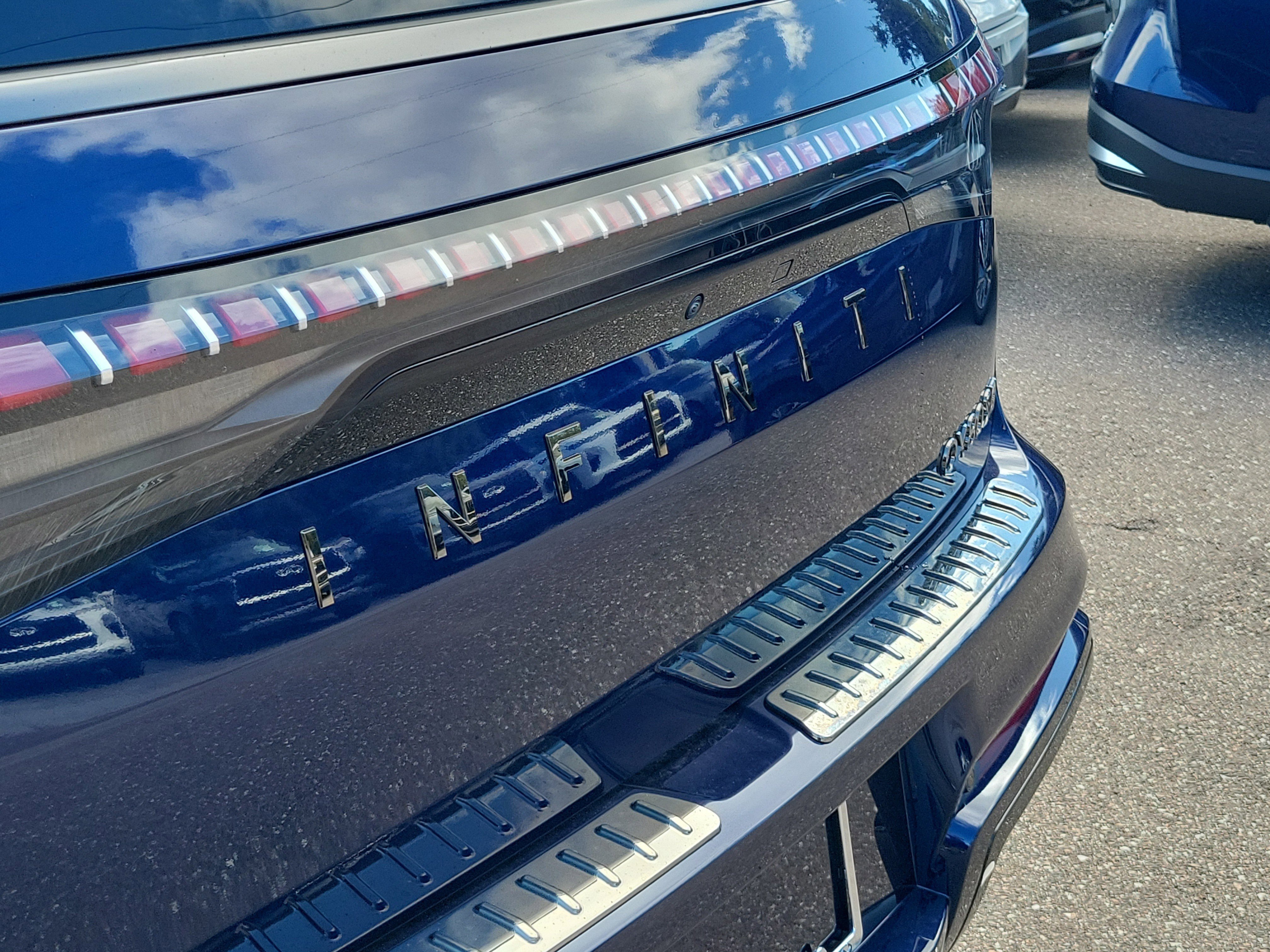 New 2026 INFINITI QX80 4WD w/ Sport Exterior Package image 6