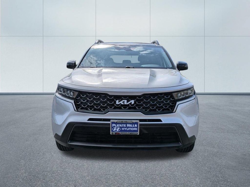 Used 2022 Kia Sorento S w/ Panoramic Sunroof Package AWD/4WD image 2