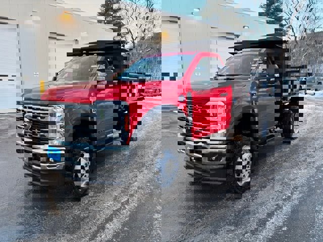 New 2026 Ford F550 4x4 Regular Cab Super Duty image 3