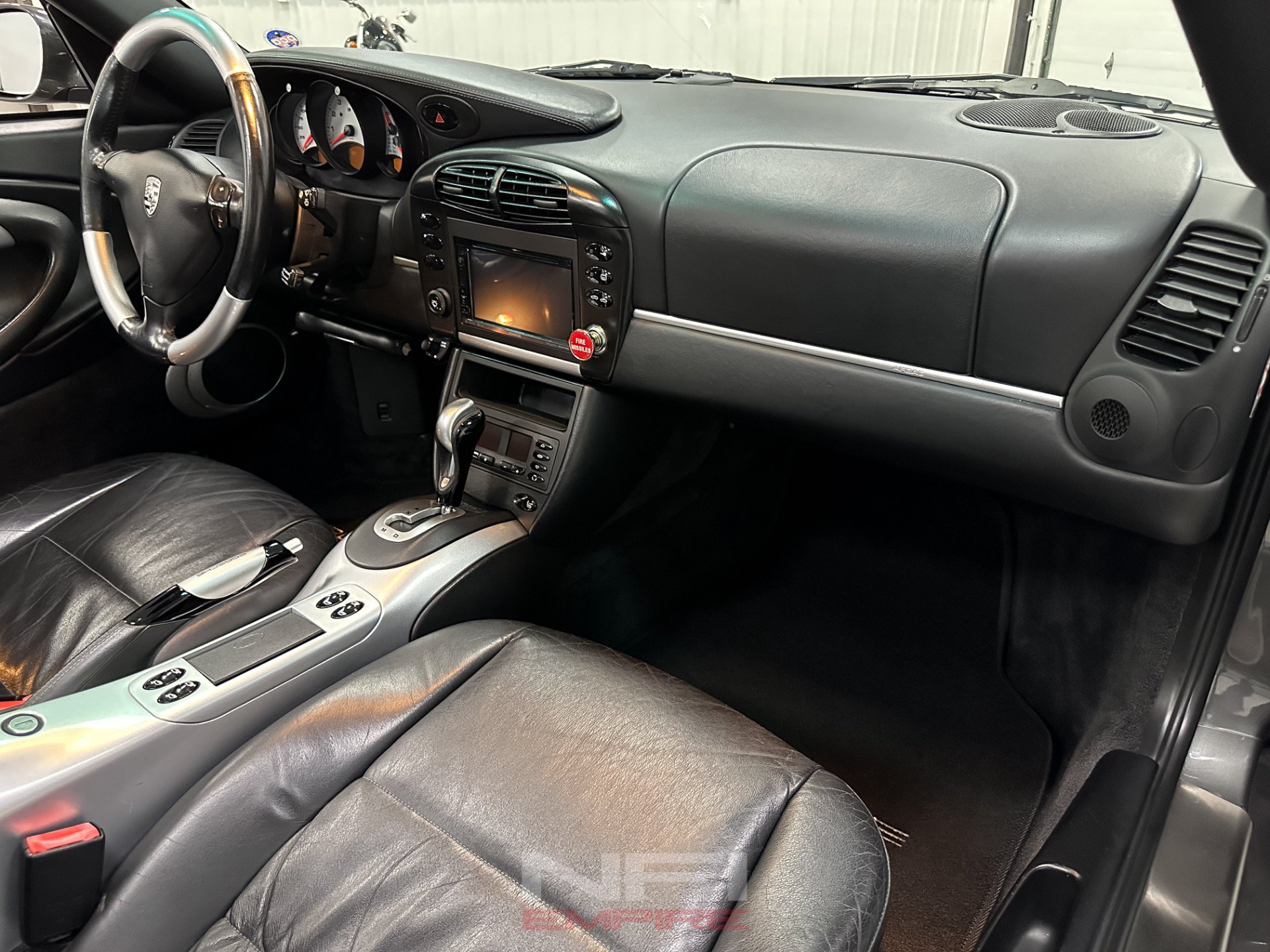 Used 2000 Porsche 911 Cabriolet image 43
