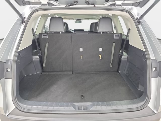 Certified 2025 Toyota Grand Highlander AWD image 31