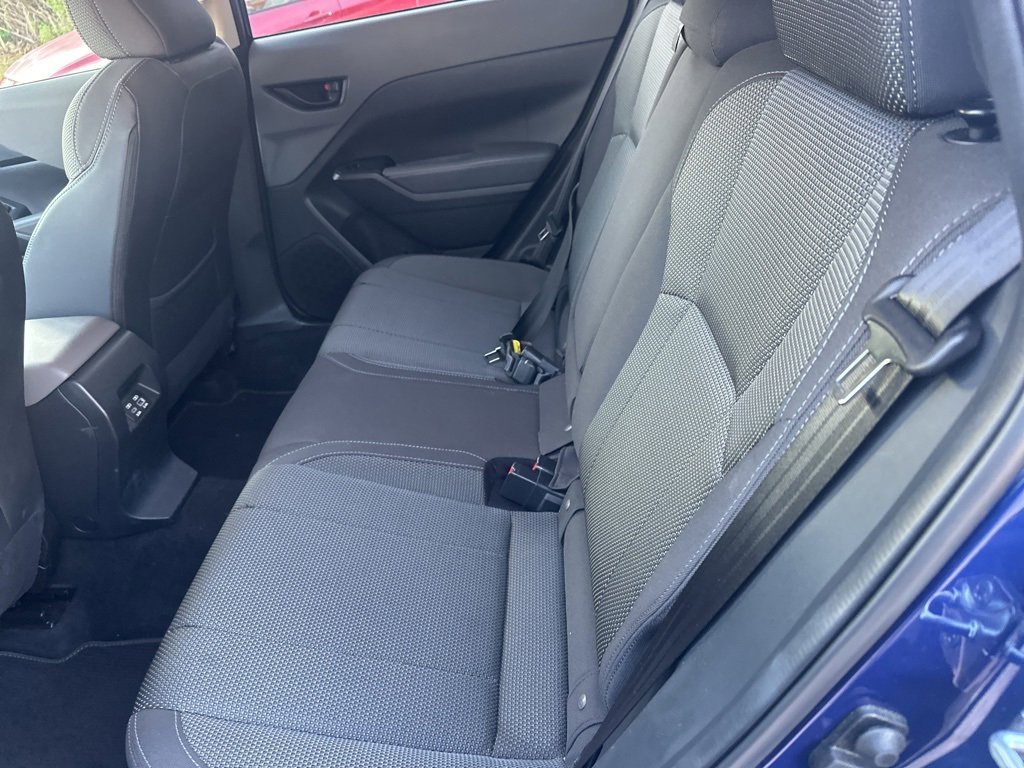 Used 2024 Subaru Crosstrek 2.0i Premium image 4