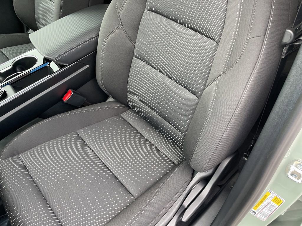 New 2026 Chevrolet Equinox LT w/ Safety and Technology Package image 16