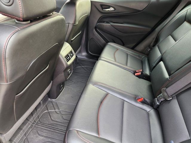 Used 2024 Chevrolet Equinox RS w/ RS Leather Package image 31