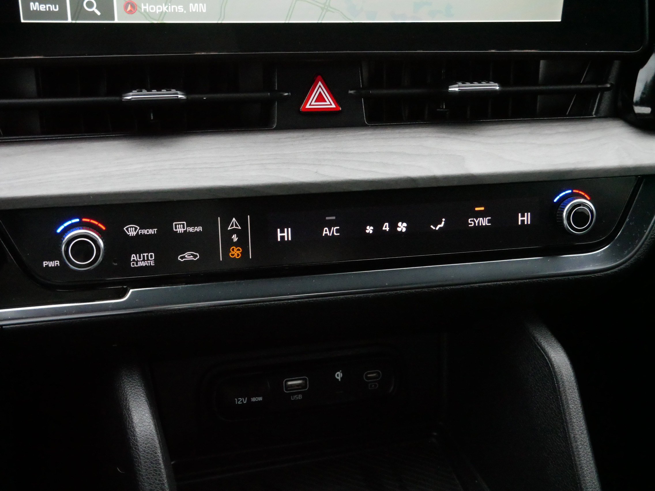 Used 2023 Kia Sportage X-Line w/ X-Line Premium Package image 23