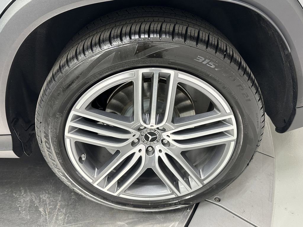 Certified 2024 Mercedes-Benz GLS 450 4MATIC image 24