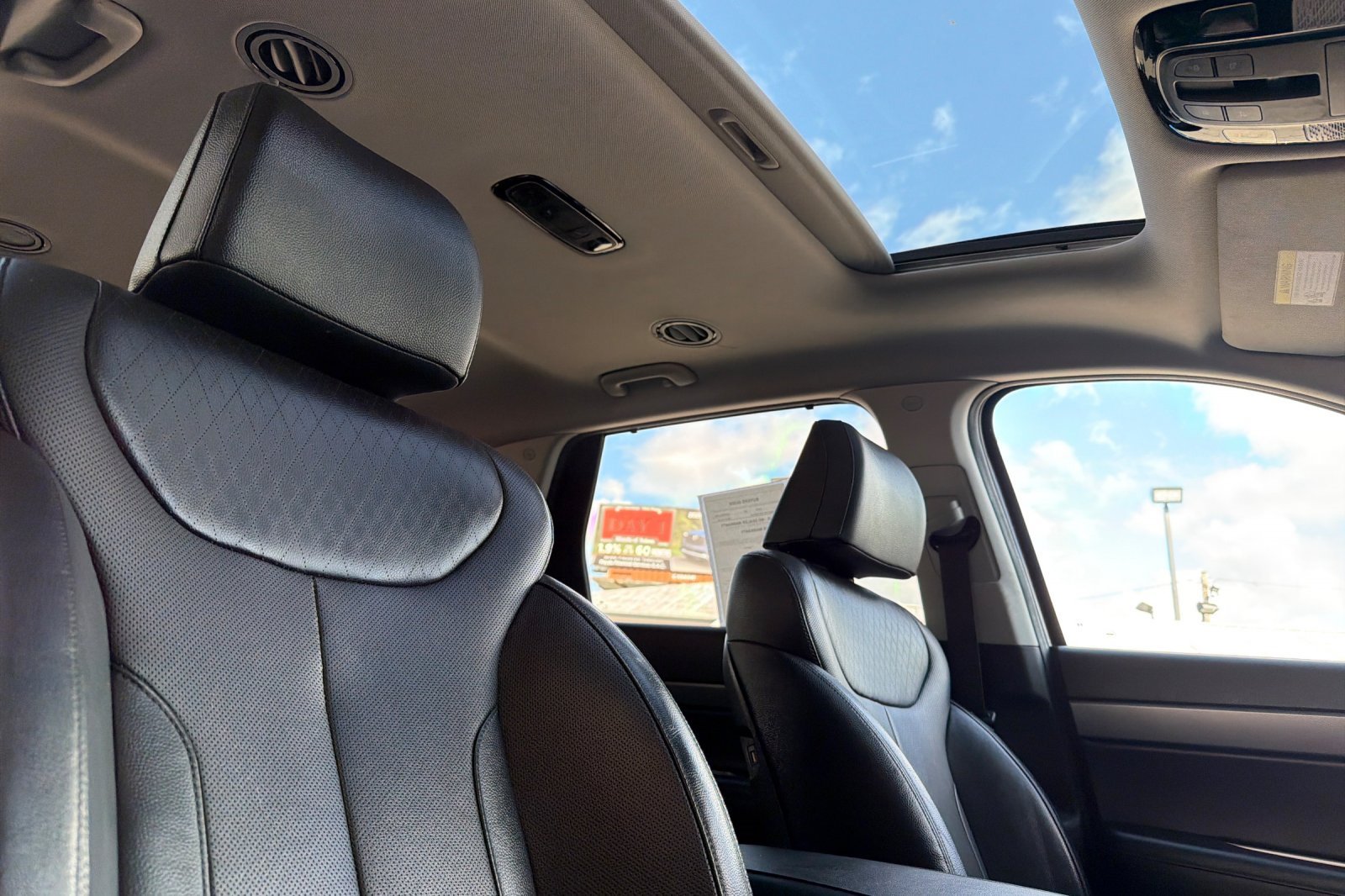 Used 2020 Hyundai Palisade SEL w/ Premium Package AWD/4WD image 18