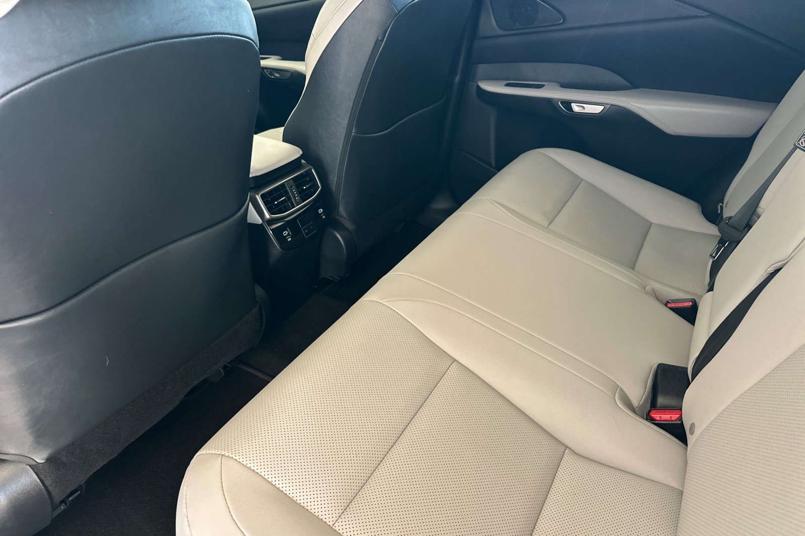 Used 2024 Lexus RX 350 Premium w/ Convenience Package AWD/4WD image 9