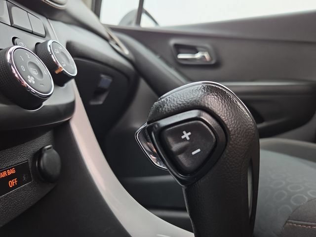 Used 2020 Chevrolet Trax LS w/ LPO, Protection Package AWD/4WD image 28