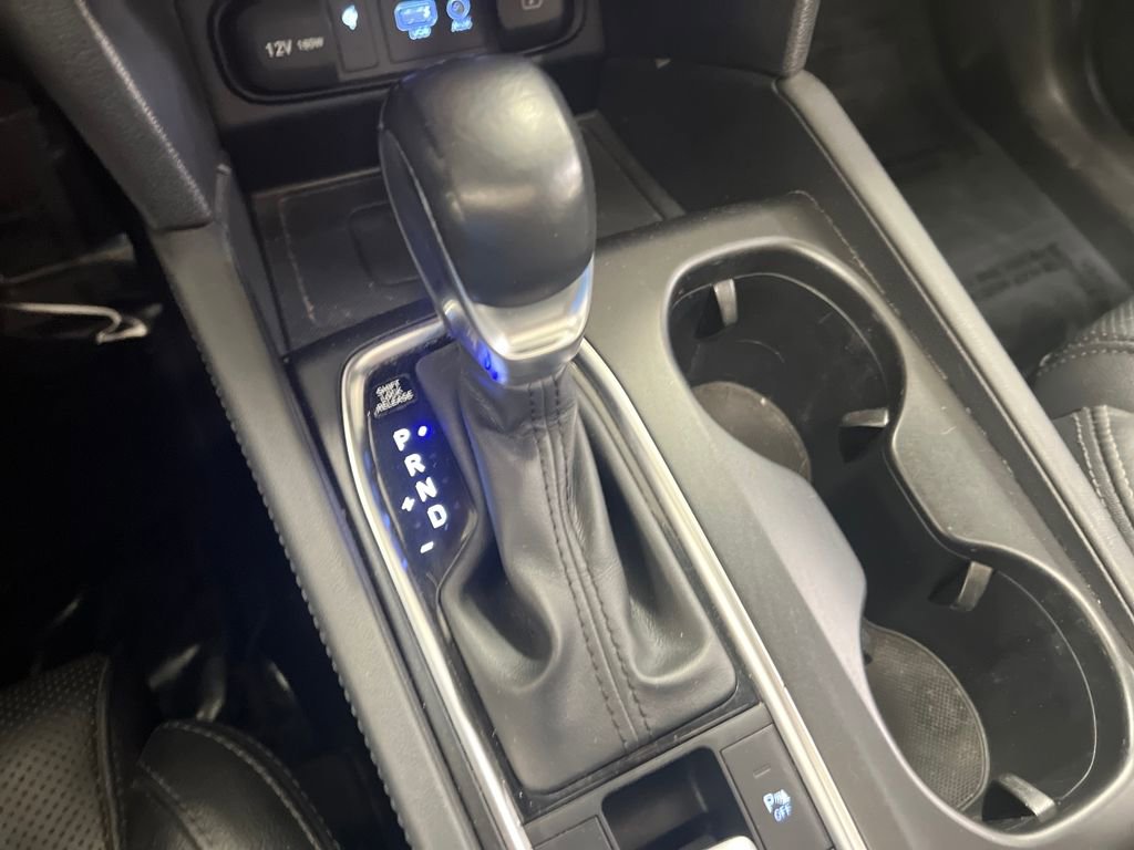 Used 2020 Hyundai Santa Fe Limited image 26