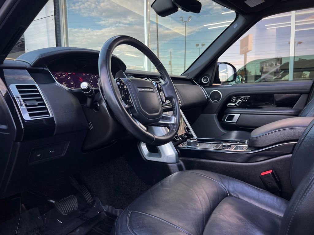 Used 2019 Land Rover Range Rover image 15