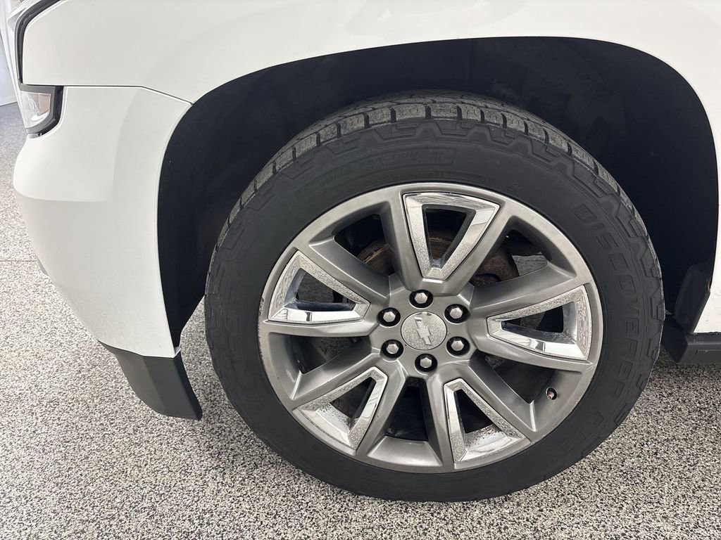 Used 2015 Chevrolet Suburban LTZ AWD/4WD image 19