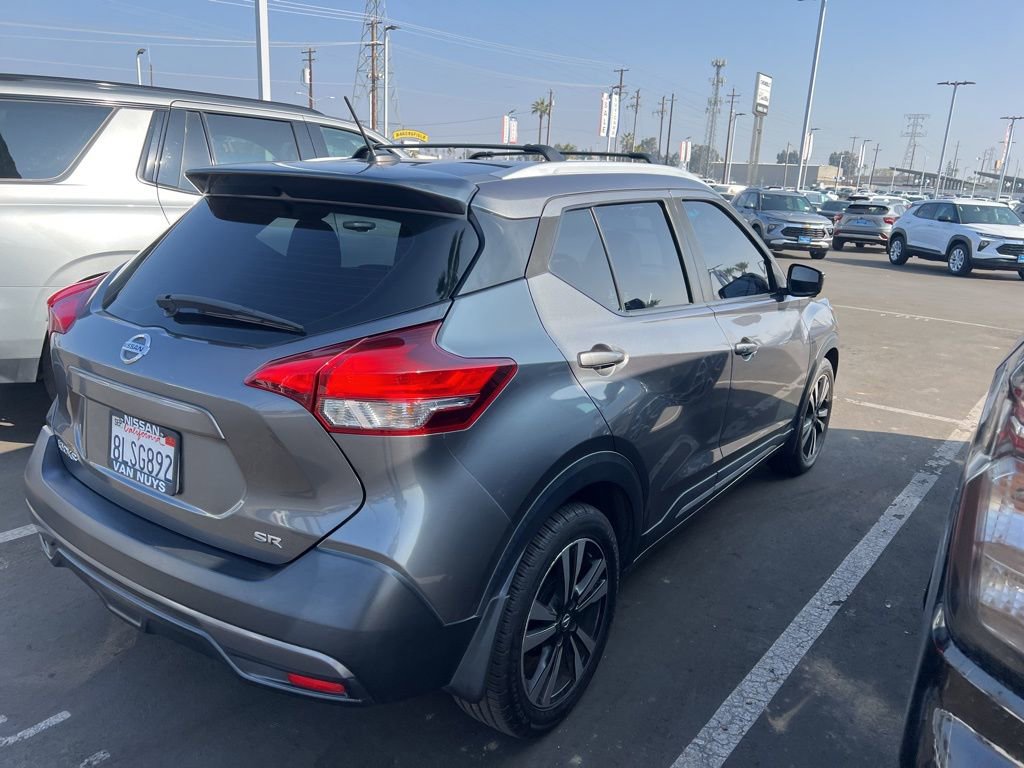 Used 2019 Nissan Kicks SR w/ SR Premium Package image 4