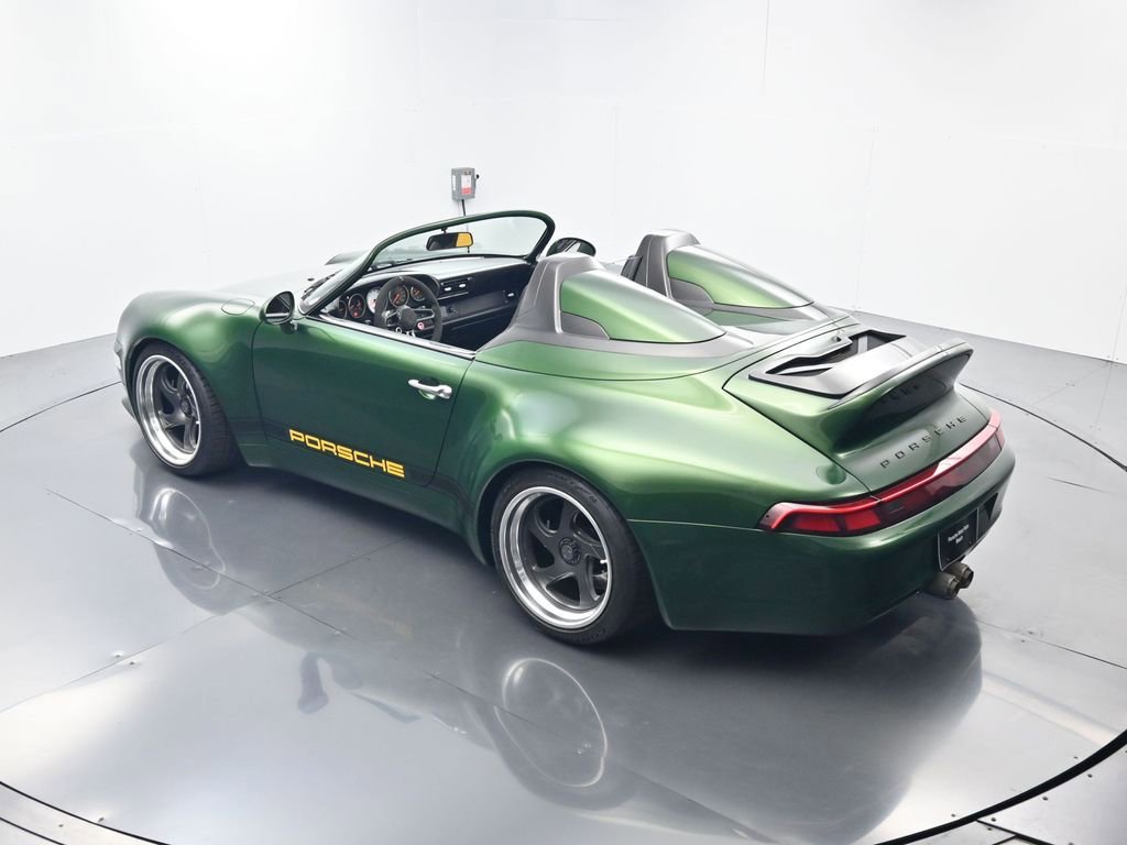 Used 1995 Porsche 911 Carrera RWD image 40