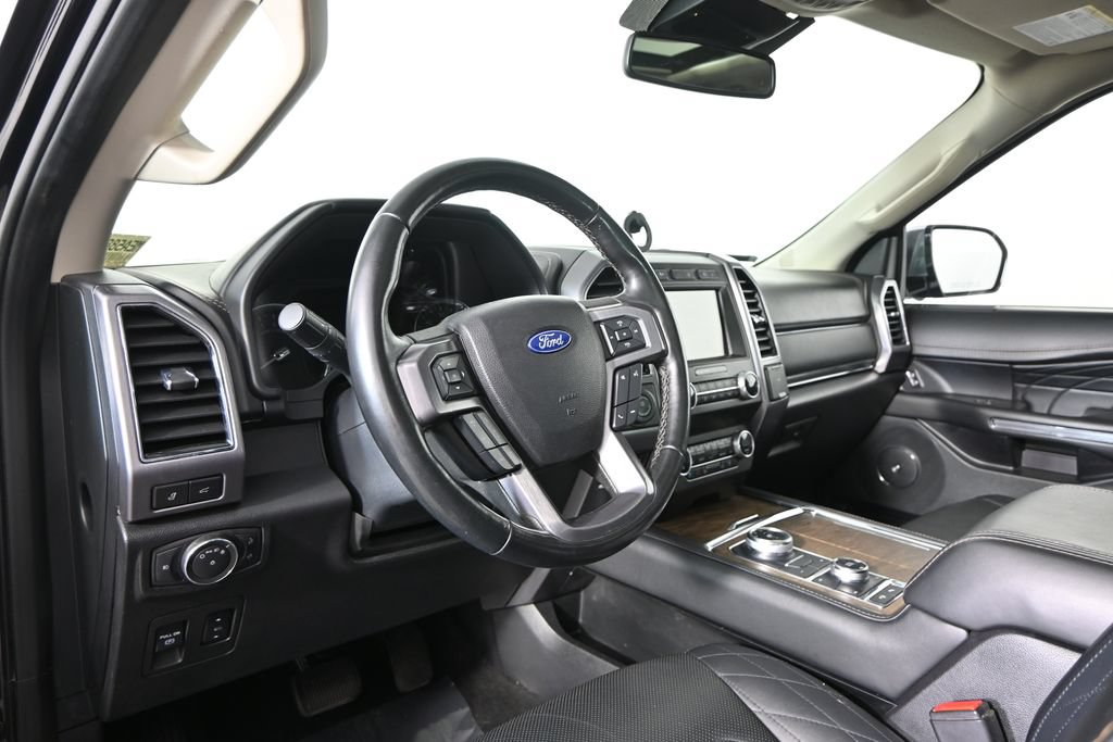 Used 2021 Ford Expedition Max Platinum AWD/4WD image 25