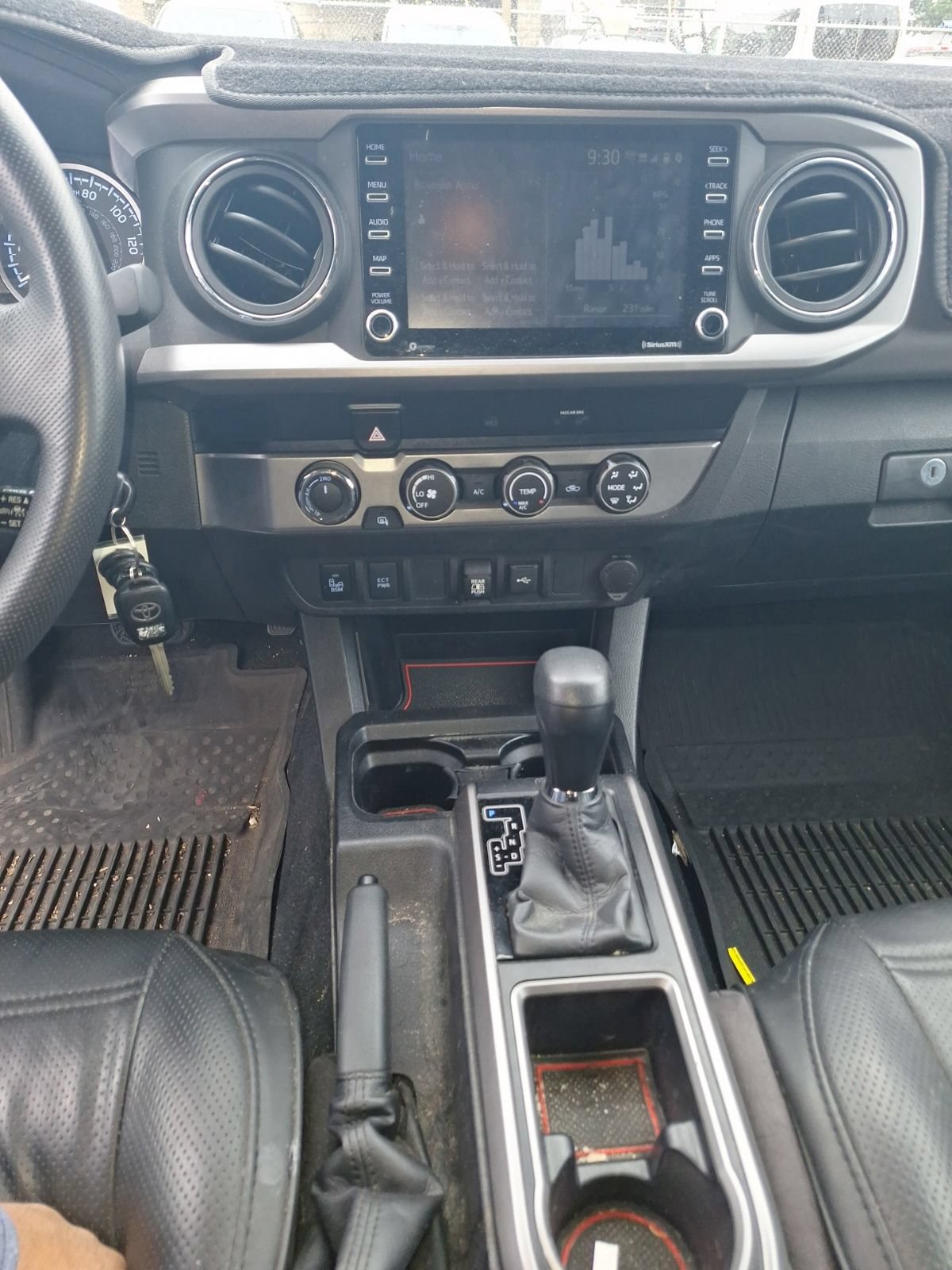 Used 2020 Toyota Tacoma SR5 w/ Technology Package AWD/4WD image 15