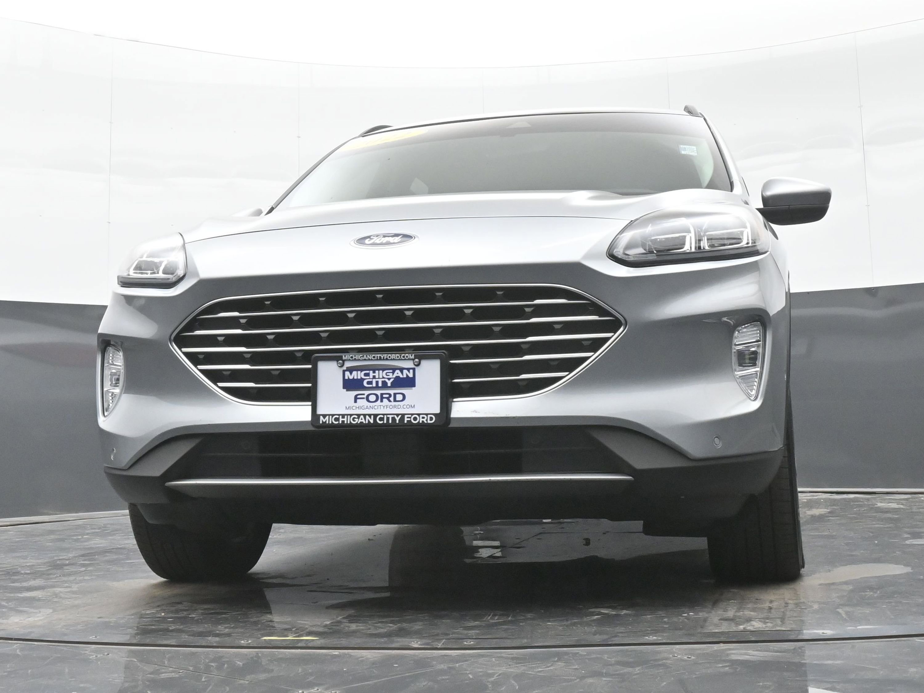 Used 2022 Ford Escape Titanium w/ Titanium Elite Package image 39