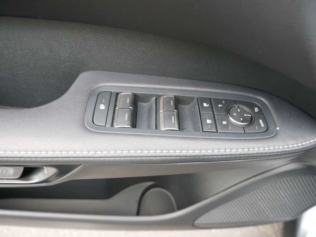Used 2023 Lexus RX 350 w/ Accessory Package (Z1) AWD/4WD image 16