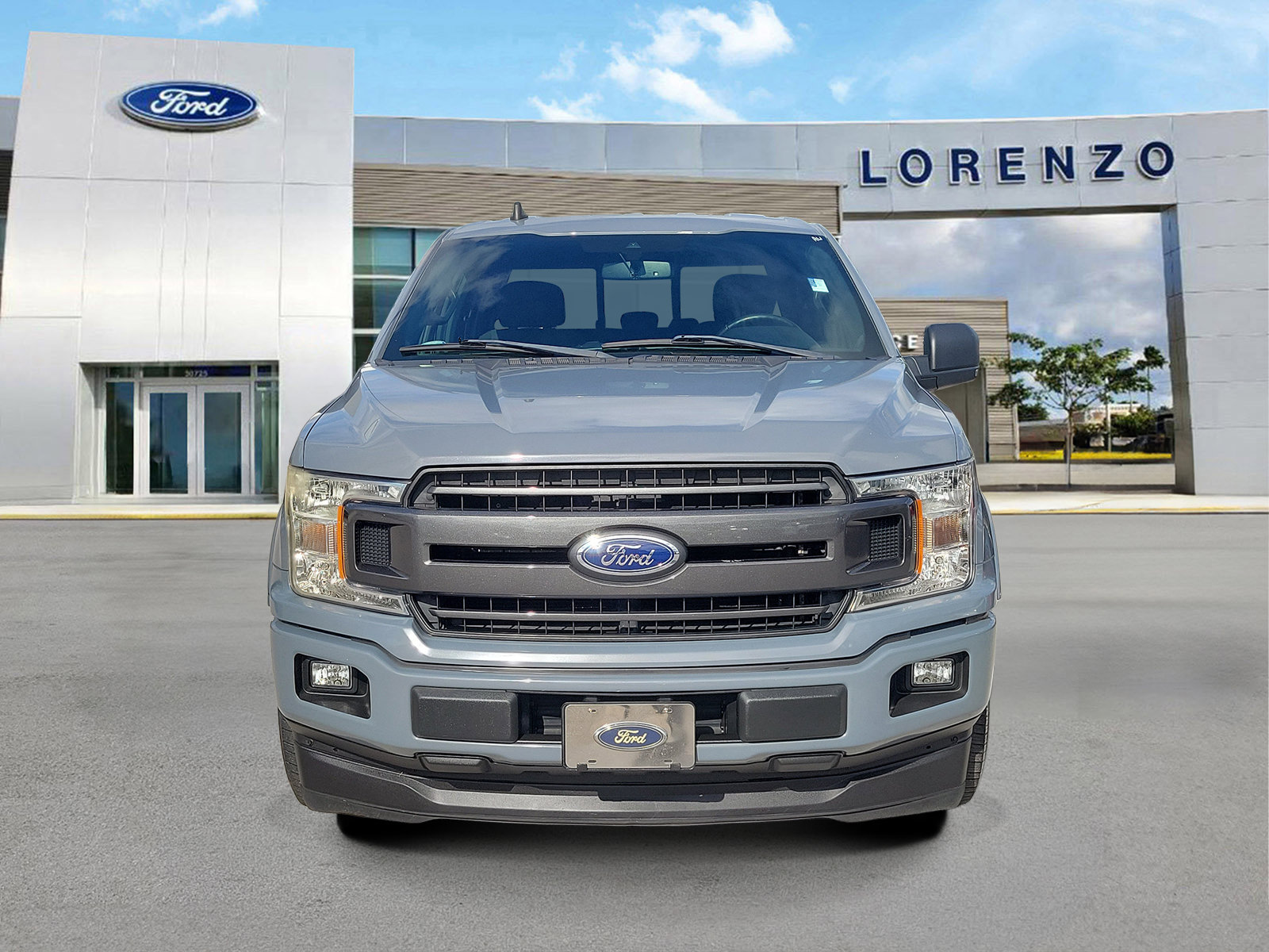 Used 2019 Ford F150 XLT w/ Equipment Group 302A Luxury RWD image 2