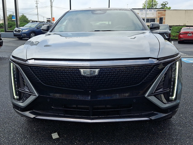 Certified 2024 Cadillac Lyriq Sport w/ LPO, Floor Liner Package AWD/4WD image 2