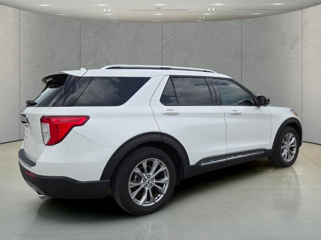Used 2021 Ford Explorer Limited w/ Equipment Group 301A RWD image 4