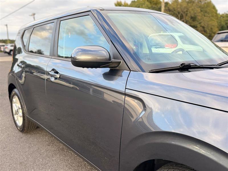 Used 2020 Kia Soul S image 21