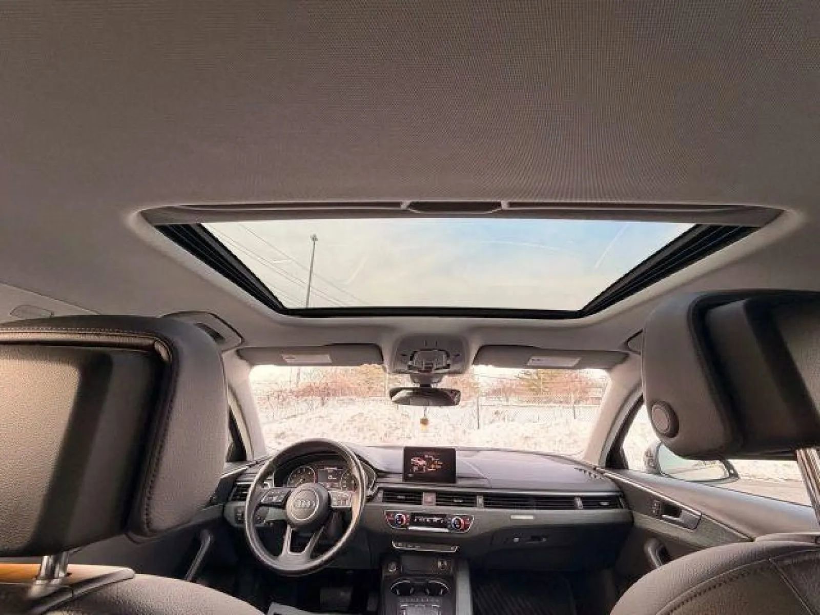 Used 2017 Audi A4 2.0T Premium w/ Convenience Package image 31