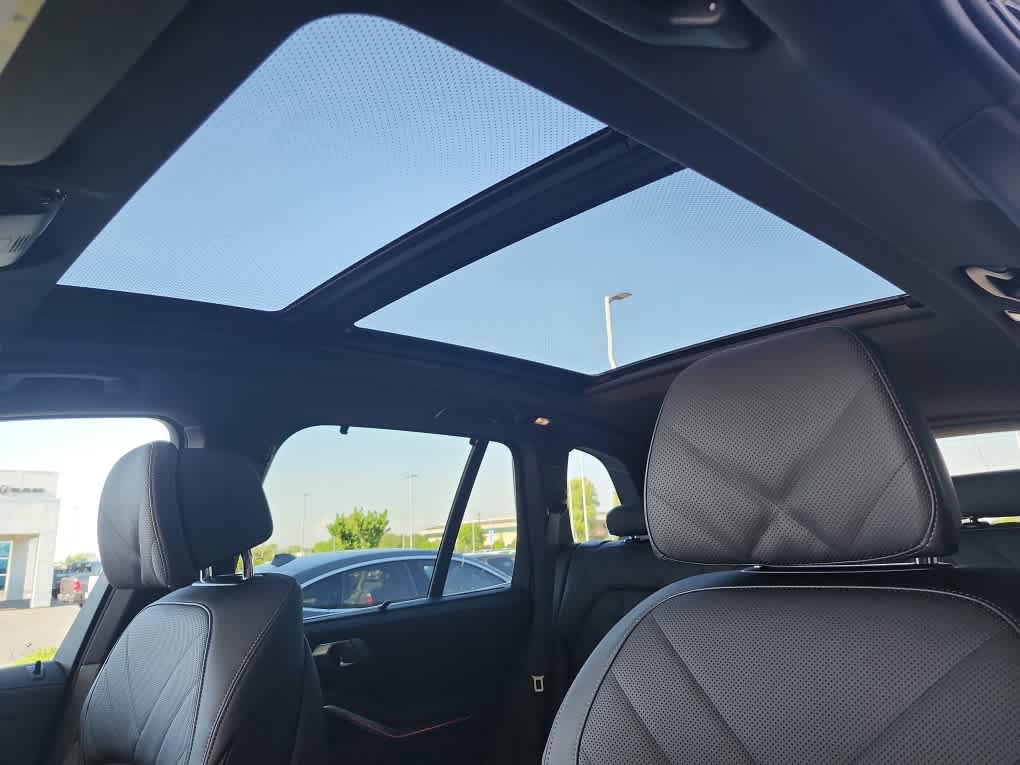 New 2026 BMW X5 xDrive50e w/ Executive Package AWD/4WD image 18