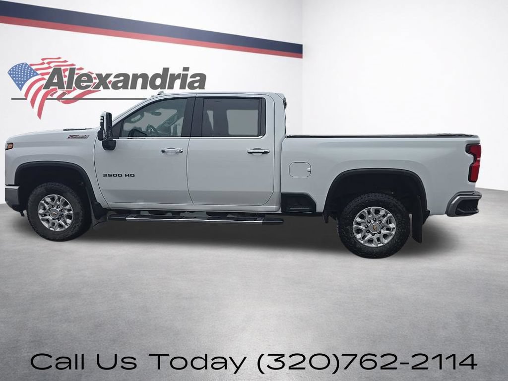 Used 2024 Chevrolet Silverado 3500 LTZ w/ LTZ Premium Package AWD/4WD image 11