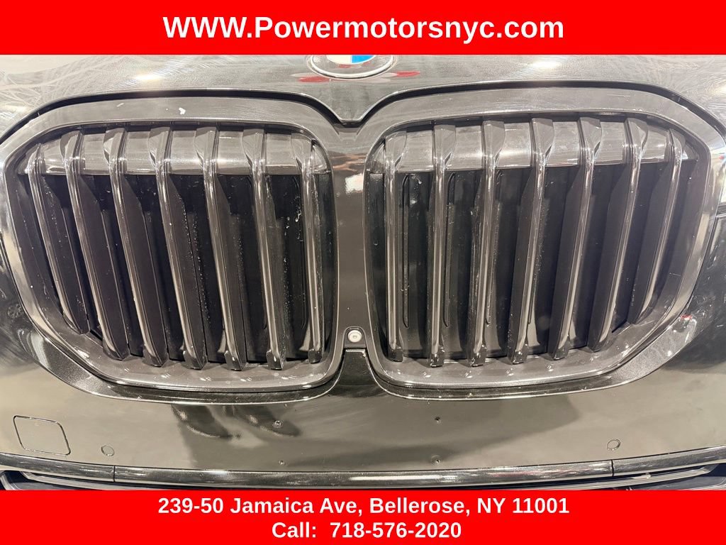 Used 2021 BMW X7 xDrive40i w/ Premium Package AWD/4WD image 8