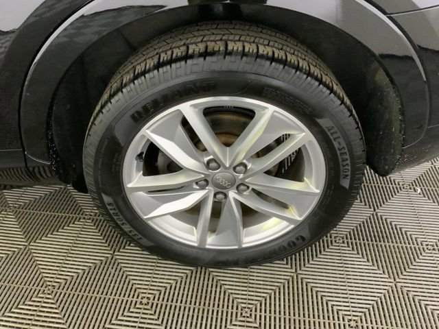 Used 2018 Audi Q3 2.0T Premium image 13