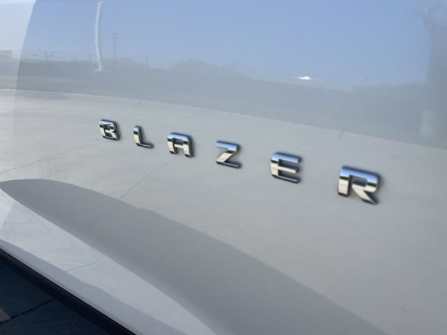 Used 2023 Chevrolet Blazer LT AWD/4WD image 31