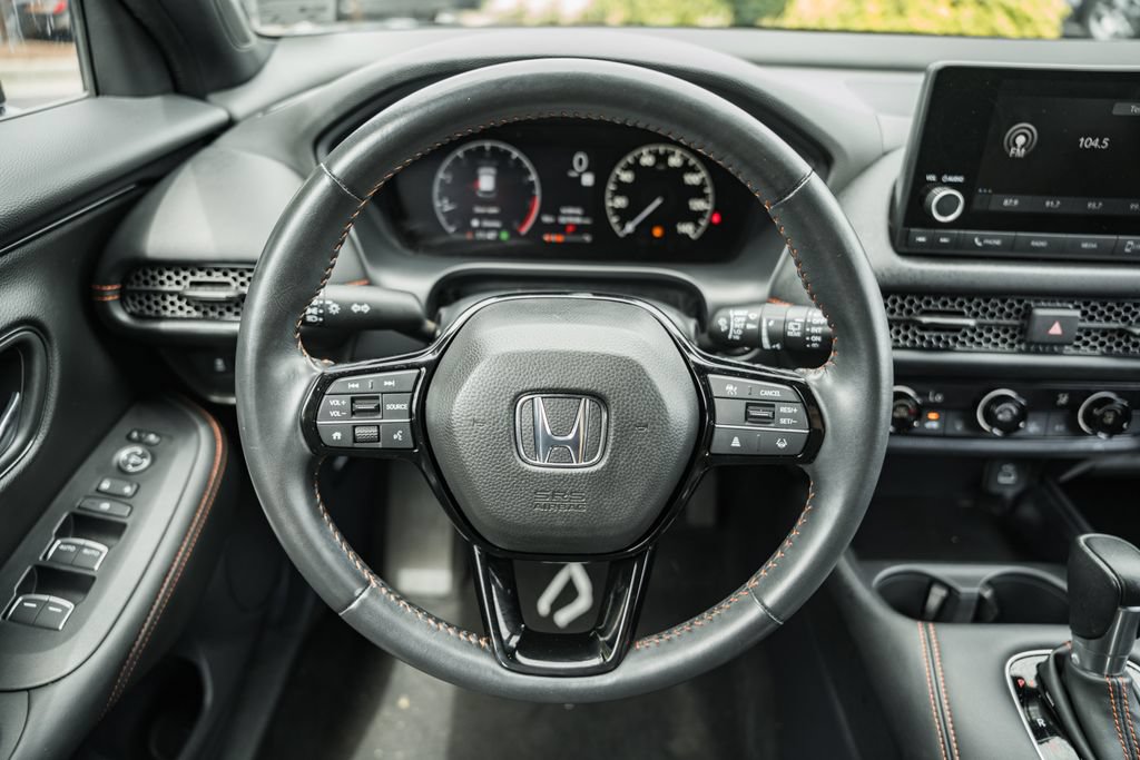Used 2025 Honda HR-V Sport image 28