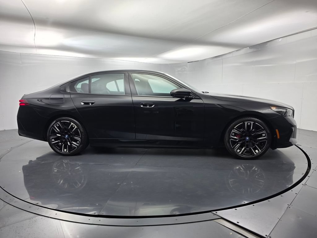 Used 2024 BMW i5 M60 w/ Premium Package AWD/4WD image 3