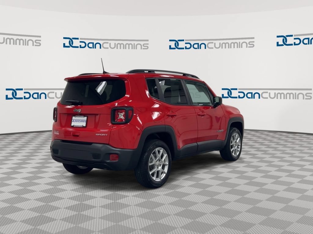 Used 2022 Jeep Renegade Sport w/ Sport Appearance Group AWD/4WD image 8