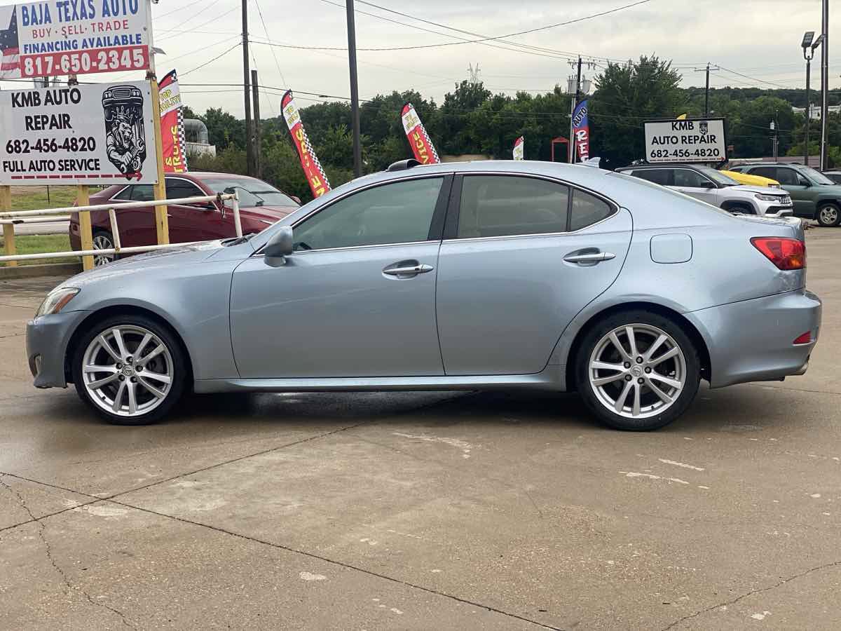 Used 2007 Lexus IS 250 RWD image 9
