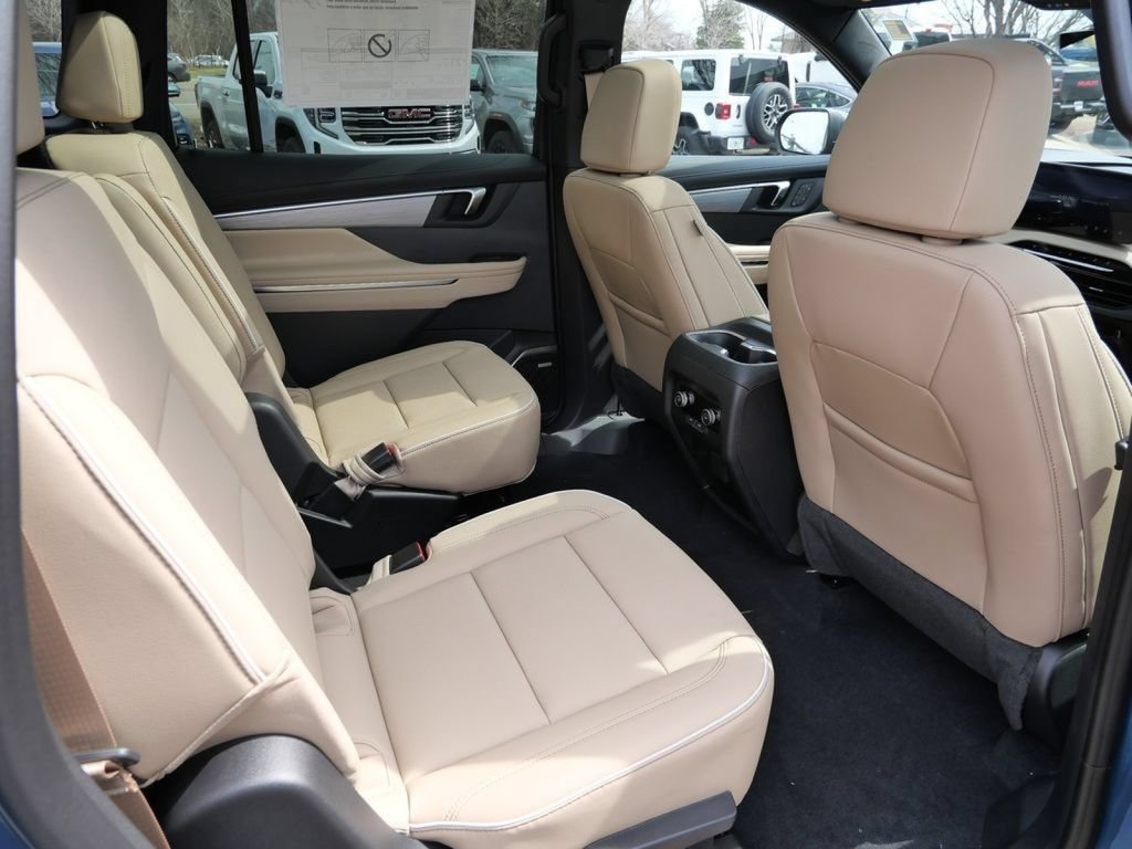 New 2026 Buick Enclave Preferred w/ Power Package AWD/4WD image 32