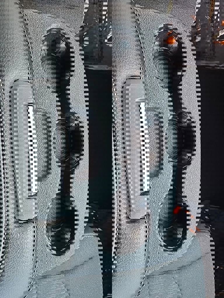 Used 2021 RAM 1500 Classic Warlock image 21