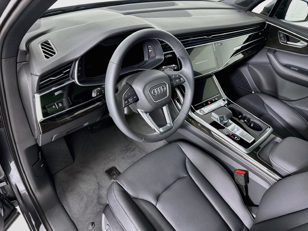 New 2026 Audi Q7 Premium Plus AWD/4WD image 10