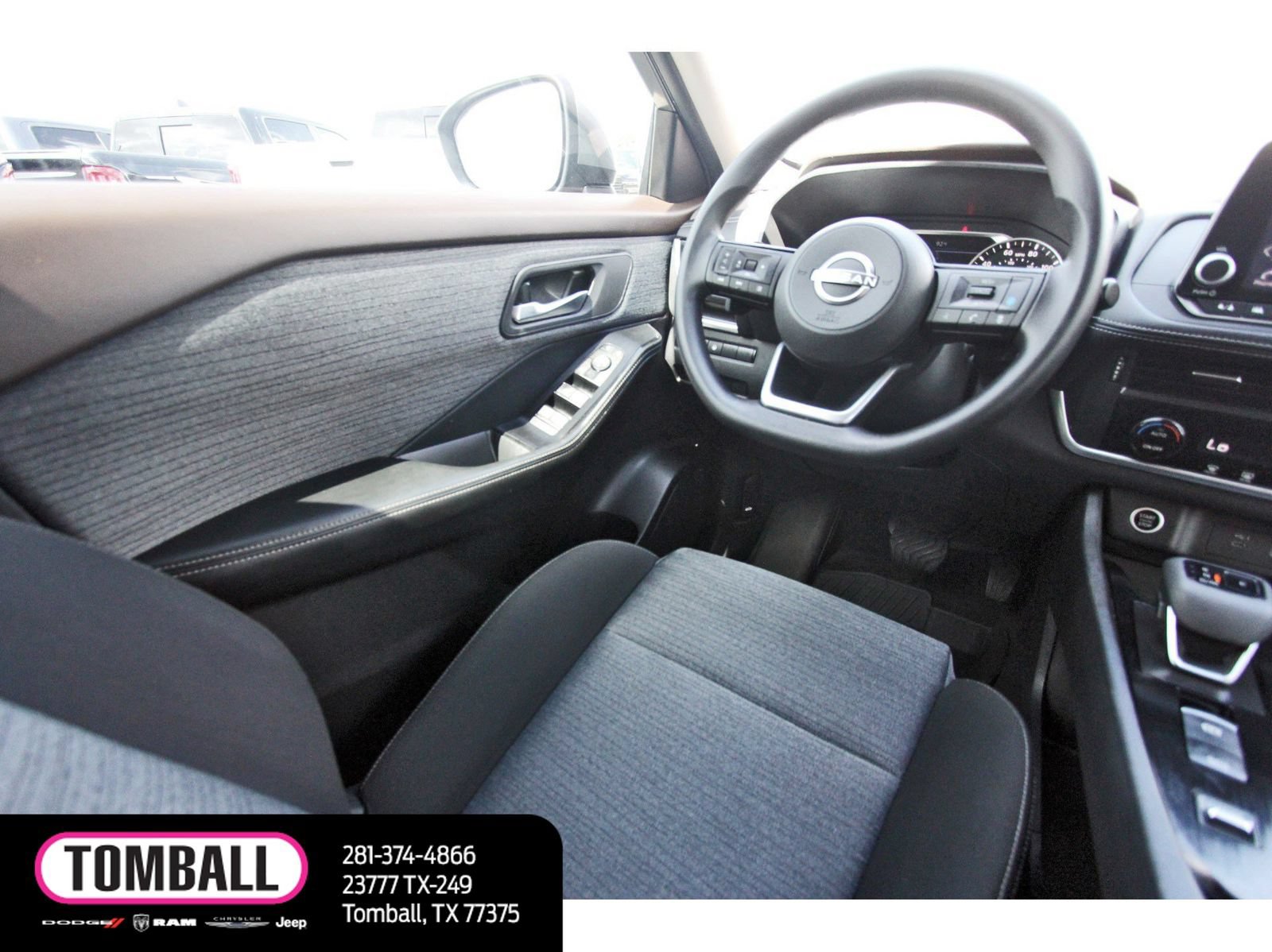 Used 2023 Nissan Rogue SV FWD image 9