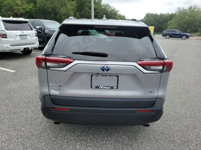 Used 2020 Toyota RAV4 XLE w/ Convenience Package AWD/4WD image 11