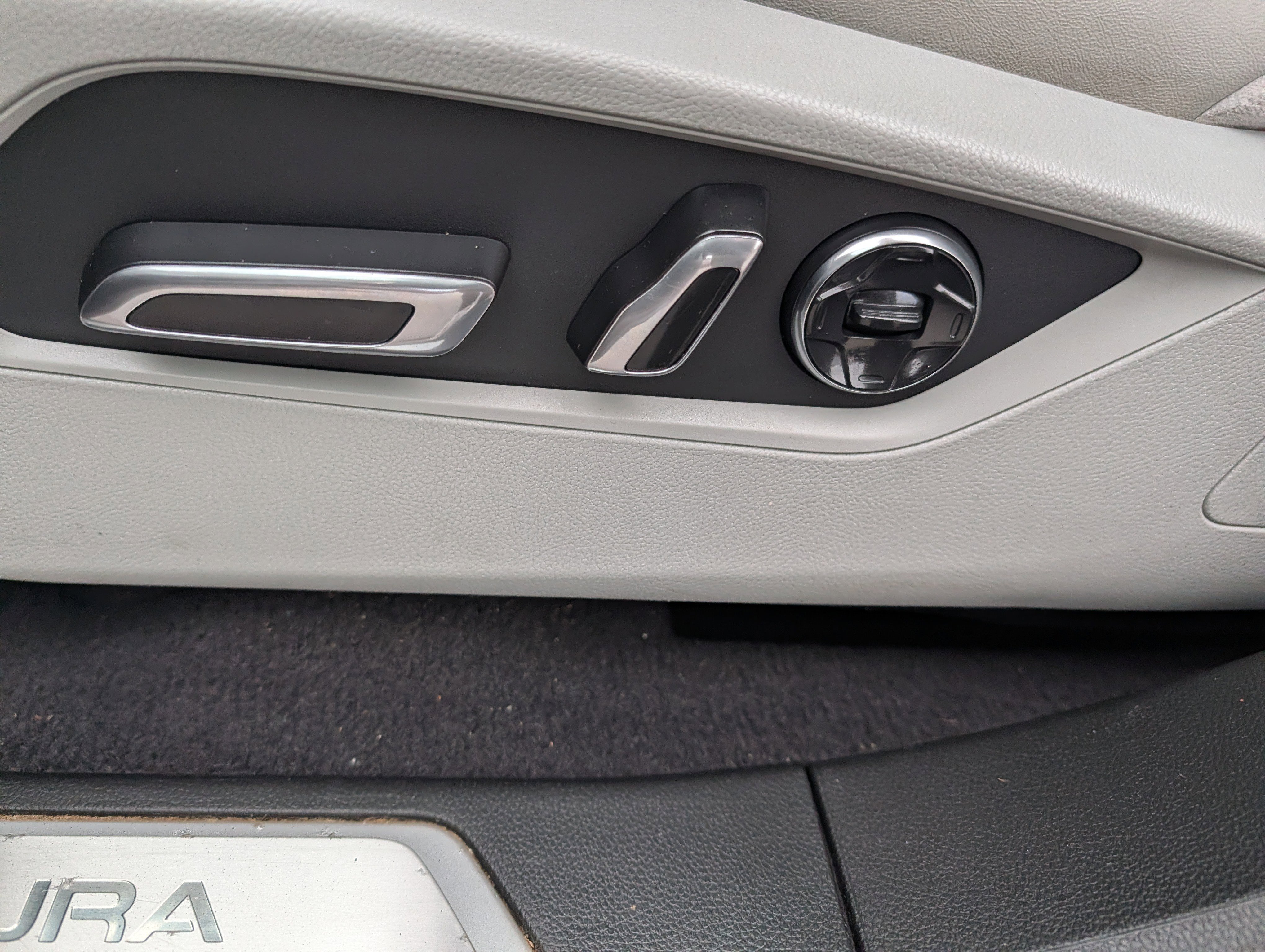 Used 2019 Acura RDX AWD w/ Advance Package image 23