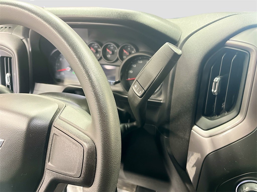 Used 2019 Chevrolet Silverado 1500 Custom w/ Custom Value Package image 17