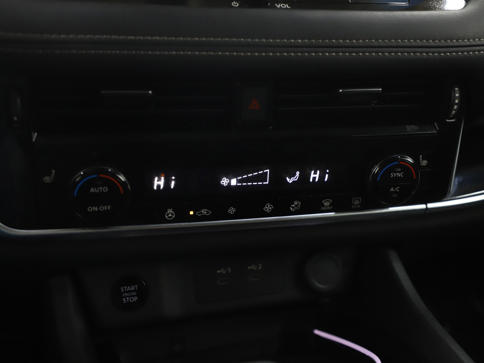 Used 2024 Nissan Rogue SL image 23